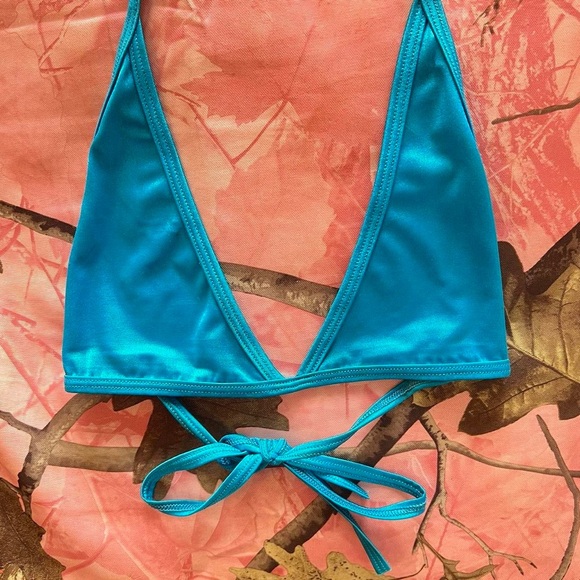 body zone y2k rave iridescent blue triangle tie bralette - Picture 3 of 6
